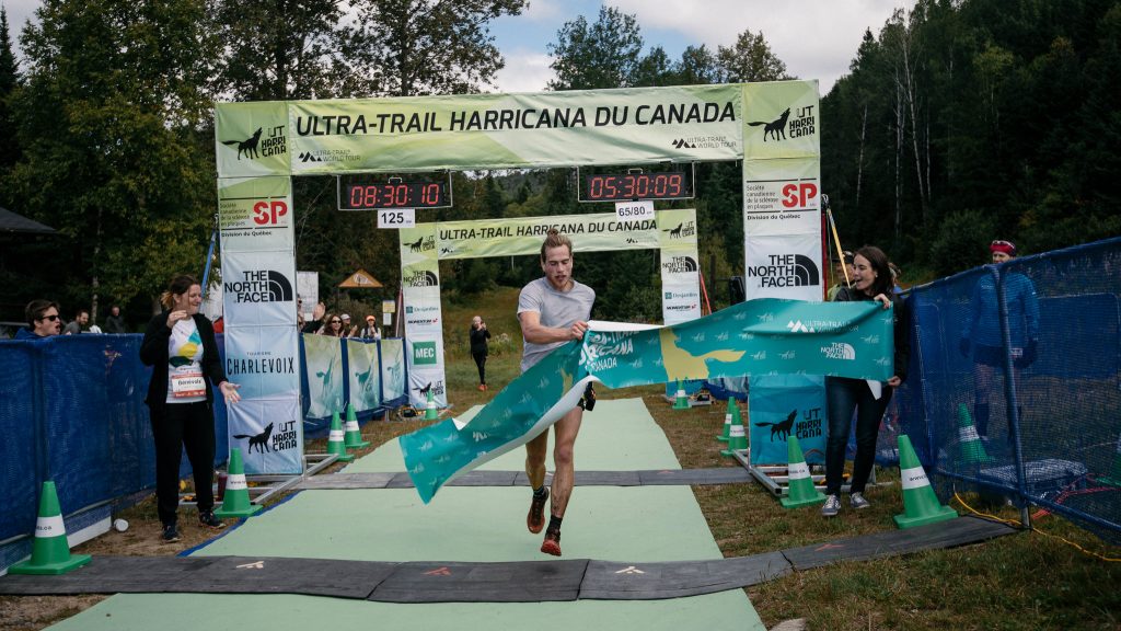 Elliot Cardin lors de sa victoire à l'Ultra-Trail Harricana en septembre - Photo : Francis Fontaine / Ultra-Trail Harricana