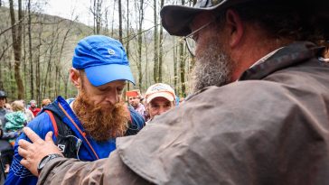 Gary Robbins